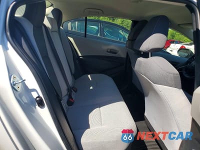 Zdjęcie 10 z 12 samochodu: 2022 TOYOTA COROLLA LE VIN:JTDEAMDE9N3008250 - miniatura