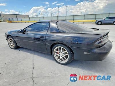 Drugie zdjęcie samochodu z przodu: 2001 CHEVROLET CAMARO Z28 VIN:2G1FP22G112101049 - miniatura