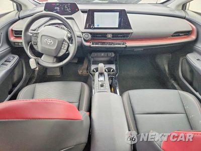 Zdjęcie 8 z 13 samochodu: 2024 TOYOTA PRIUS PRIME XSE VIN:JTDACACU1R3039420 - miniatura