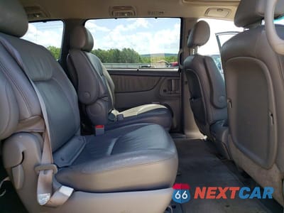 Zdjęcie 11 z 13 samochodu: 2005 TOYOTA SIENNA XLE LIMITED 7 PASSENGER VIN:5TDBA22C05S044108 - miniatura