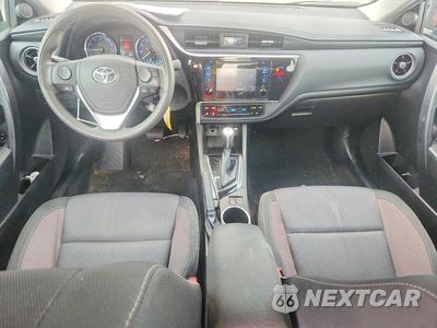 Zdjęcie 8 z 12 samochodu: 2018 TOYOTA COROLLA LE VIN:5YFBURHE1JP842113 - miniatura