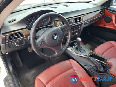 Zdjęcie 8 z 12 samochodu: 2013 BMW 328 I VIN:WBAKE3C55DE771109 - miniatura