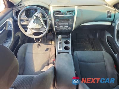 Zdjęcie 8 z 12 samochodu: 2015 NISSAN ALTIMA 2.5 S VIN:1N4AL3AP9FN340449 - miniatura