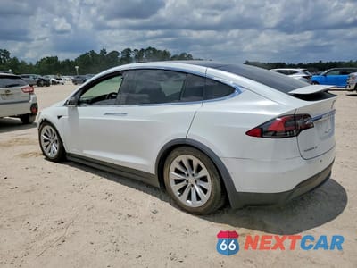 Drugie zdjęcie samochodu z przodu: 2017 TESLA MODEL X VIN:5YJXCBE28HF049634 - miniatura