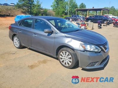 Czwarte zdjęcie samochodu z boku: 2017 NISSAN SENTRA SV VIN:3N1AB7AP5HL695015 - miniatura