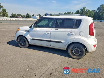 Drugie zdjęcie samochodu z przodu: 2012 KIA SOUL BASE VIN:KNDJT2A52C7466932 - miniatura