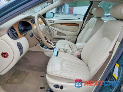 Zdjęcie 7 z 12 samochodu: 2002 JAGUAR X-TYPE 2.5 VIN:SAJEB51D02XC77633 - miniatura
