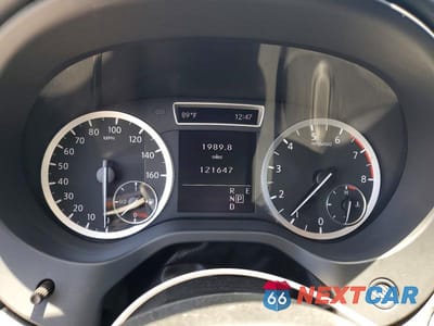 Zdjęcie 9 z 12 samochodu: 2018 INFINITI QX30 ESSENTIAL VIN:SJKCH5CP6JA005935 - miniatura