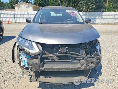 Piąte zdjęcie samochodu w środku: 2020 NISSAN ROGUE S VIN:5N1AT2MVXLC781301 - miniatura