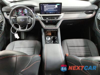 Zdjęcie 8 z 14 samochodu: 2025 FORD EXPLORER ST-LINE VIN:1FMUK8KH0SGB66408 - miniatura