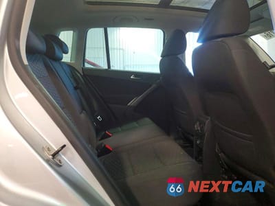 Zdjęcie 11 z 13 samochodu: 2009 VOLKSWAGEN TIGUAN SE VIN:WVGBV75N39W534736 - miniatura