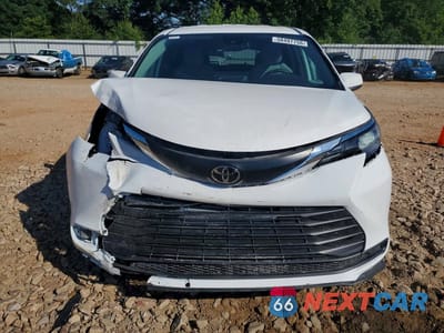 Piąte zdjęcie samochodu w środku: 2026 TOYOTA SIENNA LE VIN:5TDKSKFC7TS231527 - miniatura