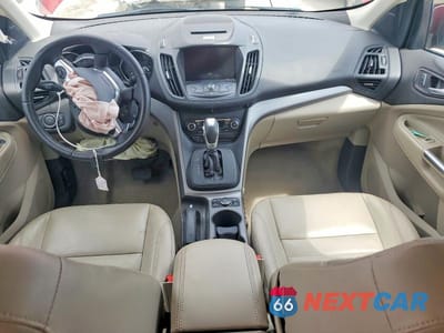 Zdjęcie 8 z 13 samochodu: 2014 FORD ESCAPE SE VIN:1FMCU0G93EUE51831 - miniatura