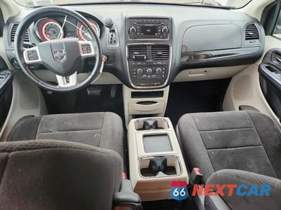 Zdjęcie 8 z 13 samochodu: 2013 DODGE GRAND CARAVAN SXT VIN:2C4RDGCG1DR759829 - miniatura