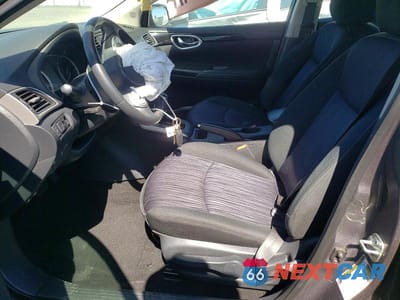 Zdjęcie 7 z 12 samochodu: 2019 NISSAN SENTRA SV VIN:3N1AB7AP9KY455203 - miniatura