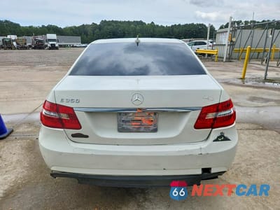 Zdjęcie 6 z 12 samochodu: 2012 MERCEDES-BENZ E 350 VIN:WDDHF5KB2CA555596 - miniatura