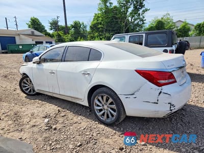 Drugie zdjęcie samochodu z przodu: 2015 BUICK LACROSSE CX VIN:1G4GB5G35FF338467 - miniatura