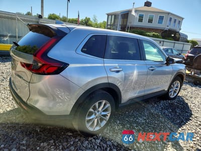Trzecie zdjęcie samochodu z tyłu: 2024 HONDA CR-V EX VIN:7FARS4H46RE005531 - miniatura