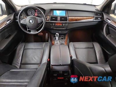 Zdjęcie 8 z 13 samochodu: 2013 BMW X5 XDRIVE35I VIN:5UXZV4C53D0E00908 - miniatura