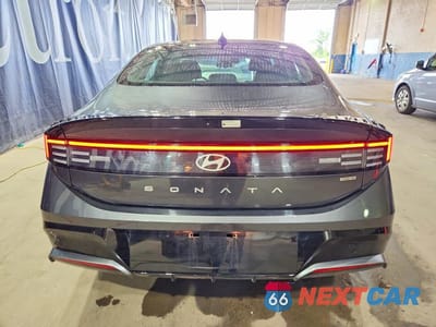 Zdjęcie 6 z 12 samochodu: 2025 HYUNDAI SONATA HYBRID SEL VIN:KMHL34JJXSA108198 - miniatura