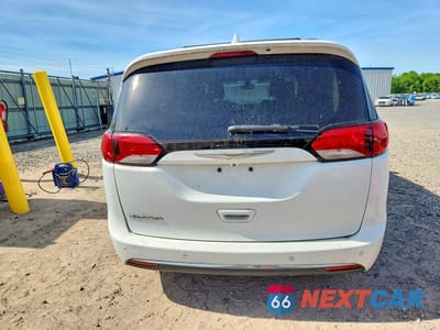 Zdjęcie 6 z 13 samochodu: 2018 CHRYSLER PACIFICA TOURING L VIN:2C4RC1BG5JR119765 - miniatura