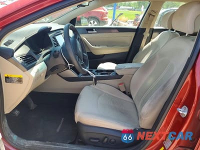 Zdjęcie 7 z 12 samochodu: 2017 HYUNDAI SONATA SPORT VIN:5NPE34AF5HH543950 - miniatura