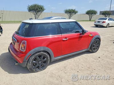 Trzecie zdjęcie samochodu z tyłu: 2008 MINI COOPER VIN:WMWMF33538TU66053 - miniatura