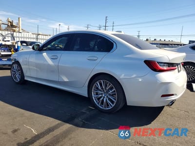 Drugie zdjęcie samochodu z przodu: 2024 BMW 330E VIN:3MW39FF04R8E41465 - miniatura