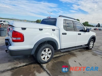 Trzecie zdjęcie samochodu z tyłu: 2007 FORD EXPLORER SPORT TRAC XLT VIN:1FMEU51K17UA13099 - miniatura