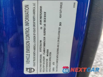 Zdjęcie 10 z 10 samochodu: 2019 VOLVO VNL SEMI TRUCK VIN:4V4NC9EH7KN200285 - miniatura