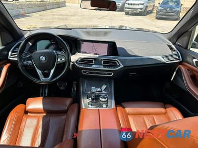 Zdjęcie 6 z 10 samochodu: 2021 BMW X5 XDRIVE45E VIN:5UXTA6C07M9E53785 - miniatura
