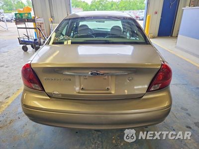 Zdjęcie 6 z 12 samochodu: 2002 FORD TAURUS SES VIN:1FAFP55U82A146826 - miniatura