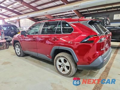 Drugie zdjęcie samochodu z przodu: 2019 TOYOTA RAV4 LE VIN:2T3MWRFV3KW039588 - miniatura