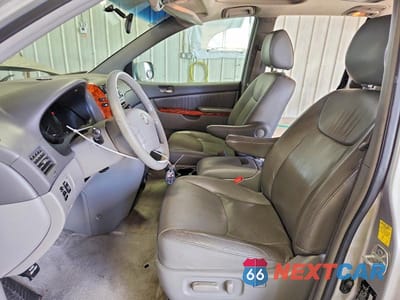 Zdjęcie 7 z 13 samochodu: 2010 TOYOTA SIENNA XLE VIN:5TDDK4CCXAS033790 - miniatura