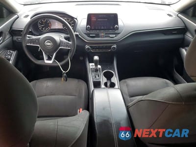 Zdjęcie 8 z 12 samochodu: 2021 NISSAN ALTIMA SV VIN:1N4BL4DV4MN414779 - miniatura