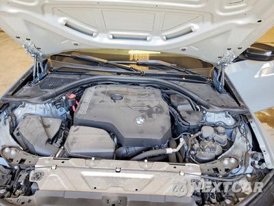 Zdjęcie 11 z 12 samochodu: 2024 BMW 330XI VIN:3MW89FF06R8D82439 - miniatura