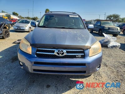 Piąte zdjęcie samochodu w środku: 2008 TOYOTA RAV4 LIMITED VIN:JTMBK31V585069795 - miniatura