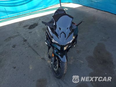 Drugie zdjęcie samochodu z przodu: 2025 KAWASAKI EX500 VIN:ML5EXGG15SDA70269 - miniatura