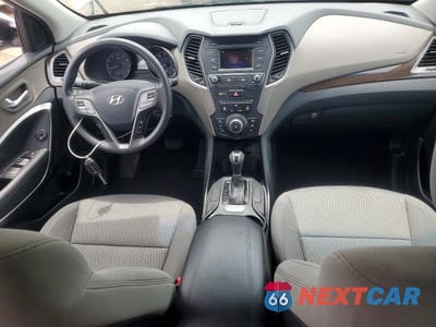 Zdjęcie 8 z 13 samochodu: 2017 HYUNDAI SANTA FE SPORT 2.4L VIN:5XYZT3LB0HG394490 - miniatura