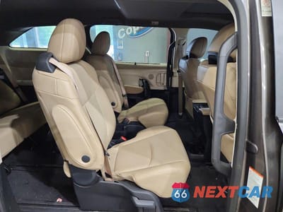Zdjęcie 11 z 13 samochodu: 2024 TOYOTA SIENNA XLE 7-PASSENGER VIN:5TDYSKFC7RS114503 - miniatura