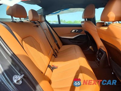 Zdjęcie 10 z 12 samochodu: 2023 BMW 330XI VIN:3MW89FF03P8C97040 - miniatura