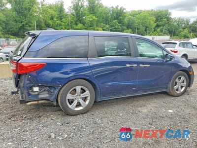Trzecie zdjęcie samochodu z tyłu: 2018 HONDA ODYSSEY EX VIN:5FNRL6H57JB094804 - miniatura