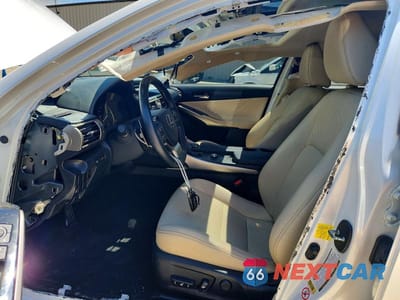 Zdjęcie 7 z 13 samochodu: 2016 LEXUS IS 300 VIN:JTHCM1D24G5010092 - miniatura