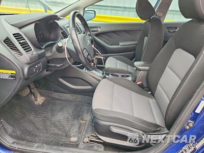Zdjęcie 7 z 12 samochodu: 2018 KIA FORTE S VIN:3KPFL4A70JE249962 - miniatura