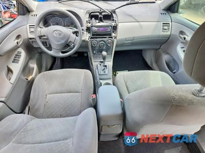 Zdjęcie 8 z 12 samochodu: 2009 TOYOTA COROLLA LE VIN:1NXBU40E49Z157564 - miniatura