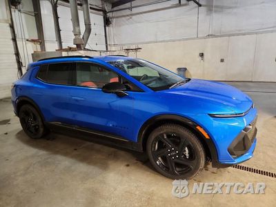 Czwarte zdjęcie samochodu z boku: 2025 CHEVROLET EQUINOX RS VIN:3GN7DSRP7SS137406 - miniatura