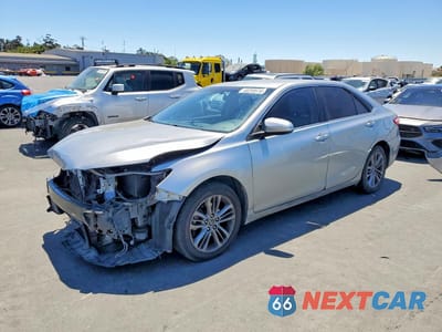 2016 TOYOTA CAMRY SE 4T1BF1FKXGU181029 - główne zdjęcie licytacji z USA - miniatura