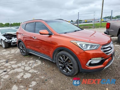 Czwarte zdjęcie samochodu z boku: 2017 HYUNDAI SANTA FE SPORT 2.0T ULTIMATE VIN:5XYZWDLA7HG479976 - miniatura