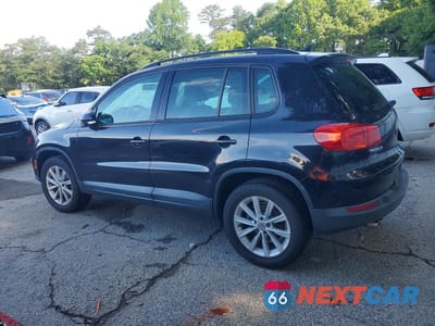 Drugie zdjęcie samochodu z przodu: 2015 VOLKSWAGEN TIGUAN S VIN:WVGAV7AXXFW614663 - miniatura