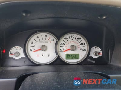 Zdjęcie 9 z 13 samochodu: 2007 FORD ESCAPE XLT VIN:1FMYU03137KA06543 - miniatura